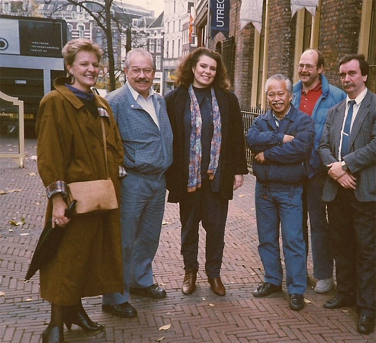 Op deze OmroepFoto : Eind jaren '80 in Utrecht, bij laatste lichtshow van Otto Masno.
 